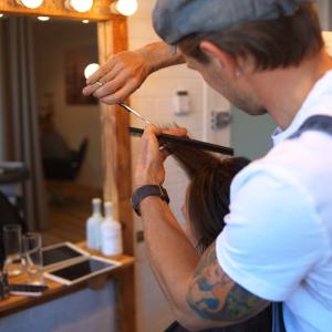 Haircut and color Auckland